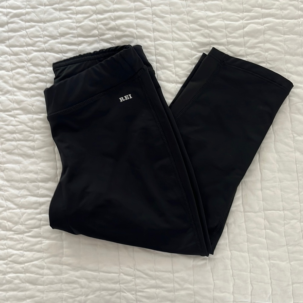REI women’s capri leggings